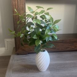 White Floral Vase 