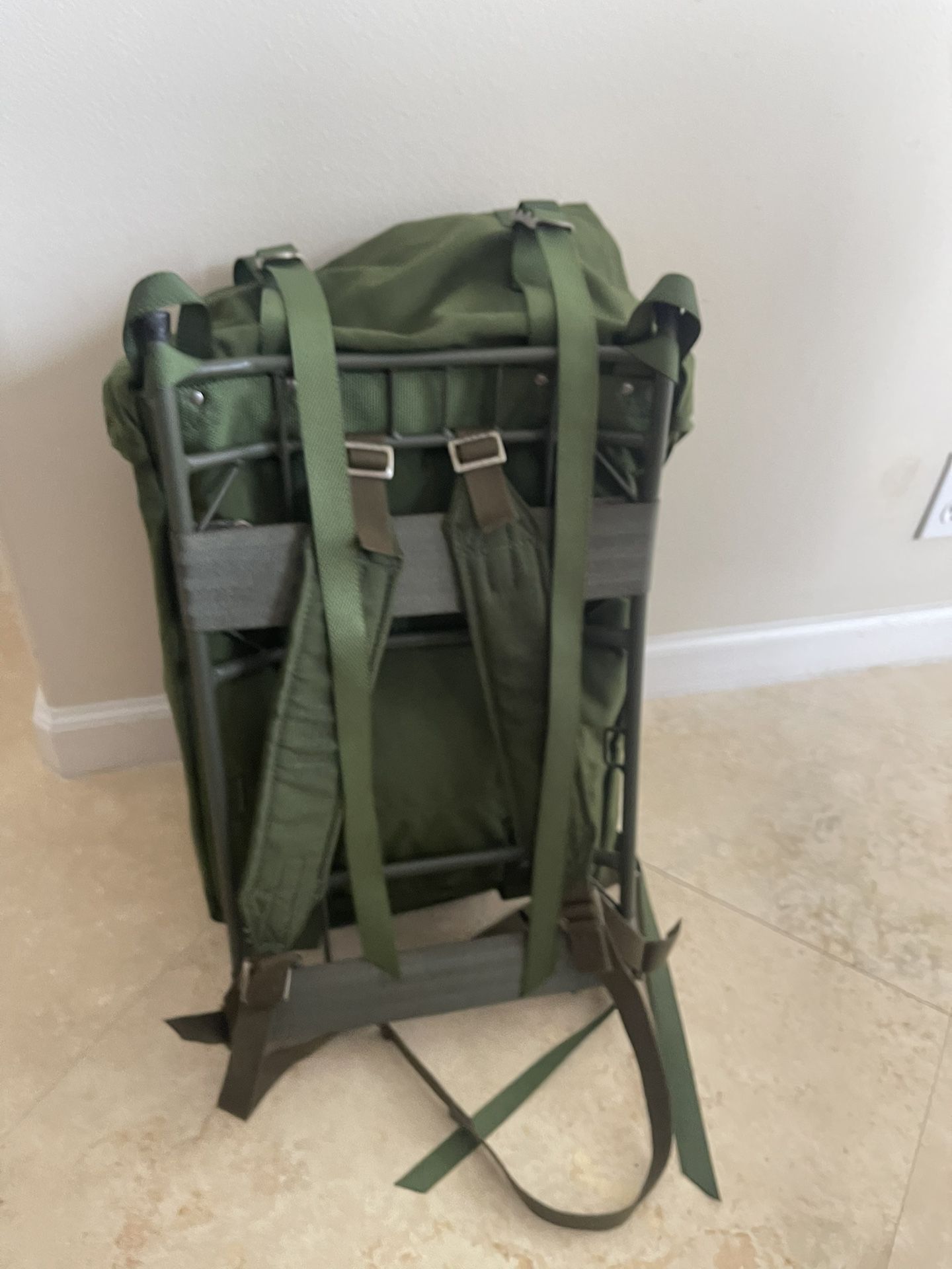 Military Hiking Backpack- LIKE NEW 
