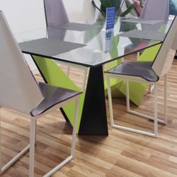 Italian “Lambda” Designer Table by Davide Montanaro – Imported from Milan (Matching Chairs Included)
