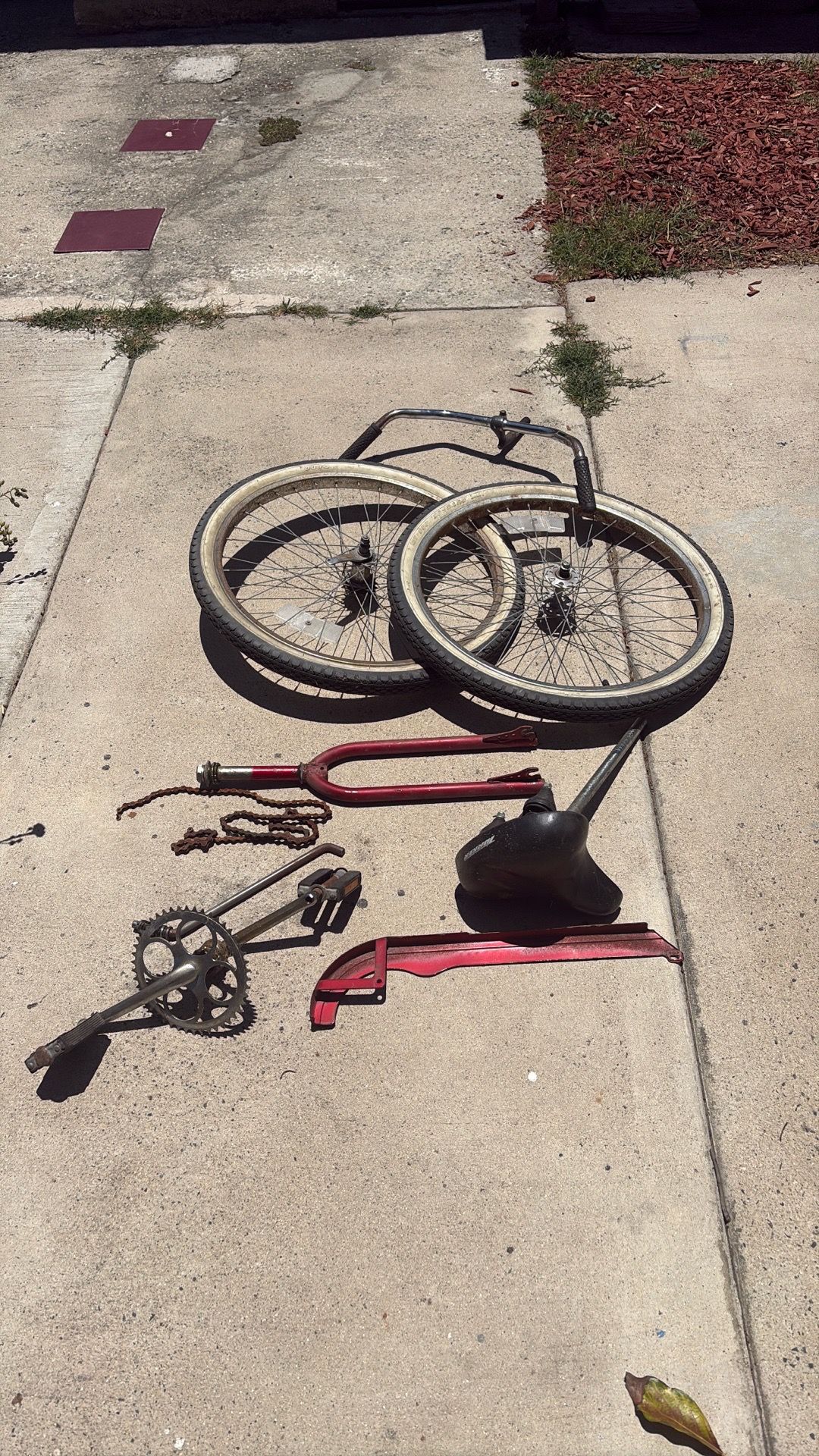 Original 1981 Schwinn 26” Parts everything is complete