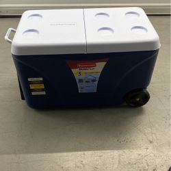 Rubbermaid 