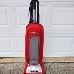 Oreck XL Aviator Vacuum
