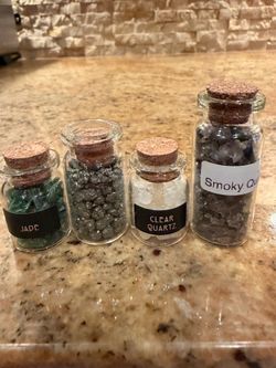 Set of 4 Crystal Stone Chip Bottles