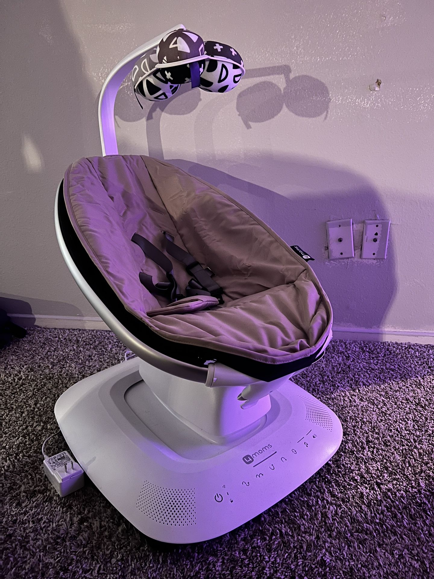4MOMS Mamaroo Swing