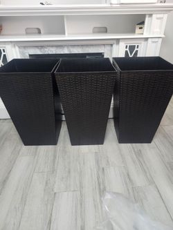 Outsunny Tall Planters for Outdoor Plants Set of 3, 24 in Taper Planters with Drainage Holes, Rattan Decor Plant Pots for Indoor Outdoor Front Porch P