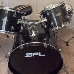 SPL Kicker 5-Piece Complete Drum Set Black