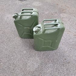 Metal 5 Gallom Jerry Cans 