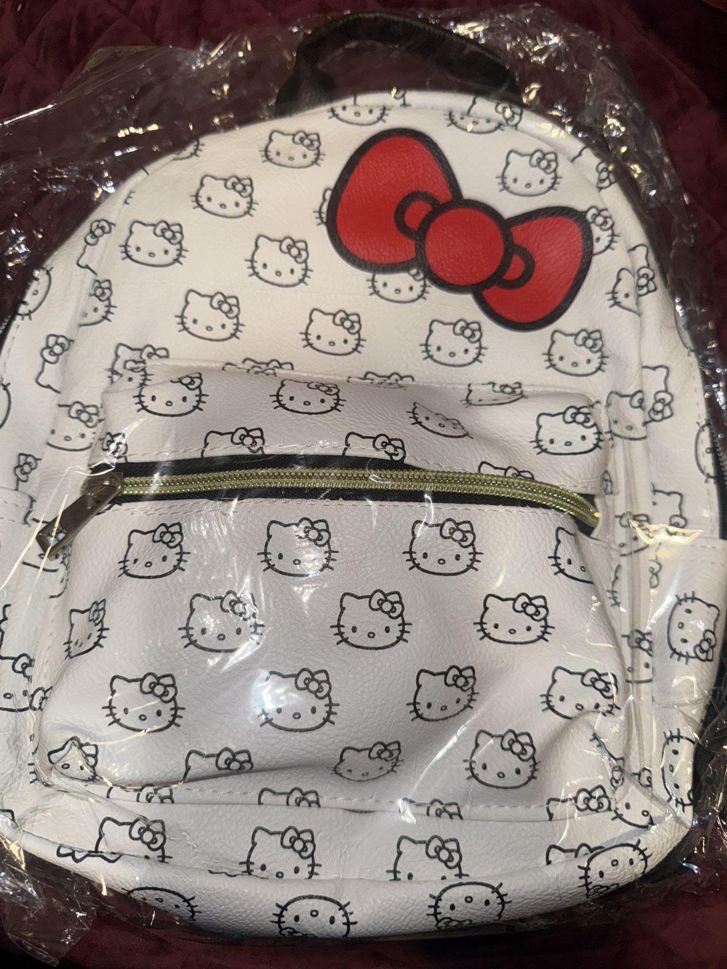 Hello Kitty 10inch Mini Backpack White