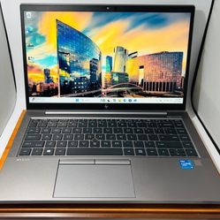 HP Z-BOOK FireFly 14” G8 Mobile Workstation Core i5-1145G7 2.60Ghz 16GB 256GB