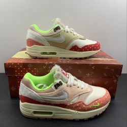 Nike Air Max 1 Low-Top Sneakers