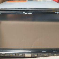 Pioneer Stereo  Avic Z2 