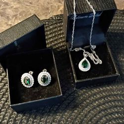 New Years Eve Deal! Emerald Green Platinum Plated pendant/earrings set rope chain 18-22" open box never used adjustable