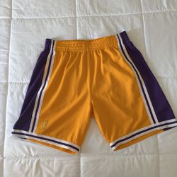 Mitchell & Ness Lakers