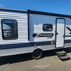 2022 Keystone 18RD