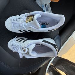 White Superstars Size 10 Men’s 