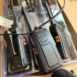 Walkie - talkies, Brand New 