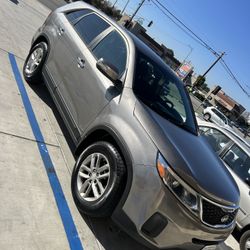 2014 KIA Sorento