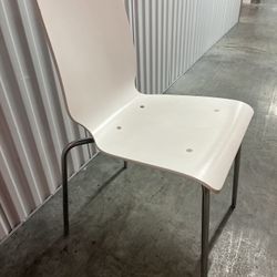 White Desk/Office Chair 