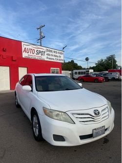 2011 Toyota Camry LE
