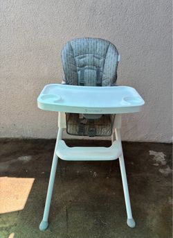 BabyTrend high chair
