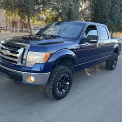 2012 Ford F150 XLT V8 5.0  4x4 