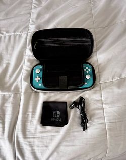 Nintendo Switch Lite  (Great Condition)