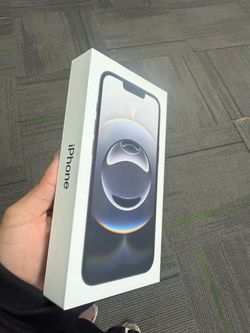 iPhone 16e *read description**