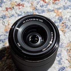 Original Sony FE 3.5-5.6 / 28-70mm Zoom Lens