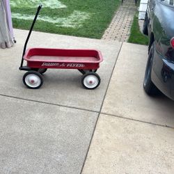 RADIO FLYER WAGON