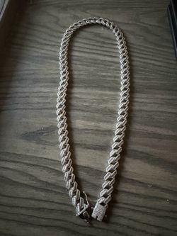 Iced out chain