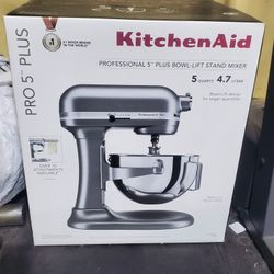 Kitchen Aid Professional 5qt Plus Bowl-Lift Stand Mixer