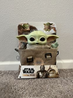 Grogu Star Wars Mandalorian Plush and Accessory Pack