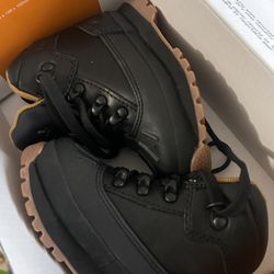 Timberland Size 7c 