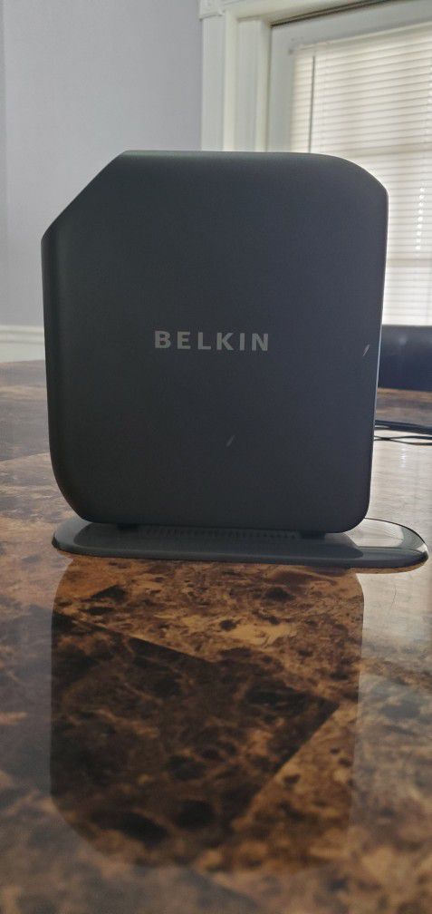Belkin Share N300 WiFi Router Model F7D7302 