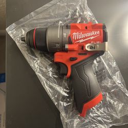 Milwaukee M12 FUEL 12V  1/2 in. Drill Driver