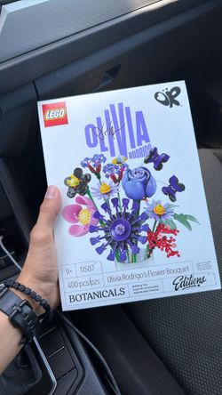 Lego Olivia Rodrigo Flowers Olivia Rodrigo's Flower Bouquet NEW