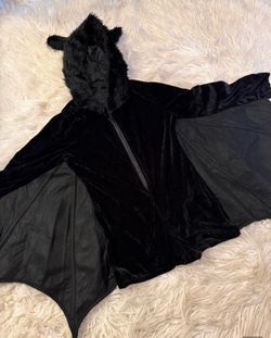 Women’s bat costume