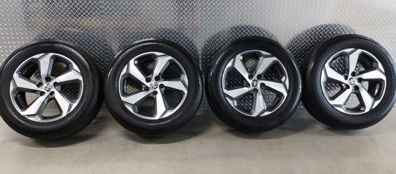 2024 OEM TOYOTA 18" WHEELS WITH BRIDGESTONE TIRES FOR ANY RAV4 SIENNA HIGHLANDER COROLLA CROSS VENZA OR TACOMA WITH 5LUGS