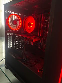 Custom Gaming PC