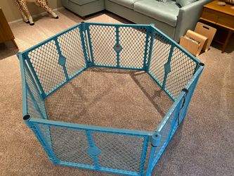 Baby play yard