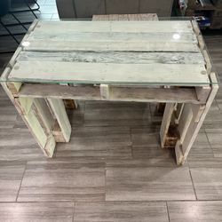 Custom Pallet Desk