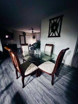 Round Glass Top Dining Table