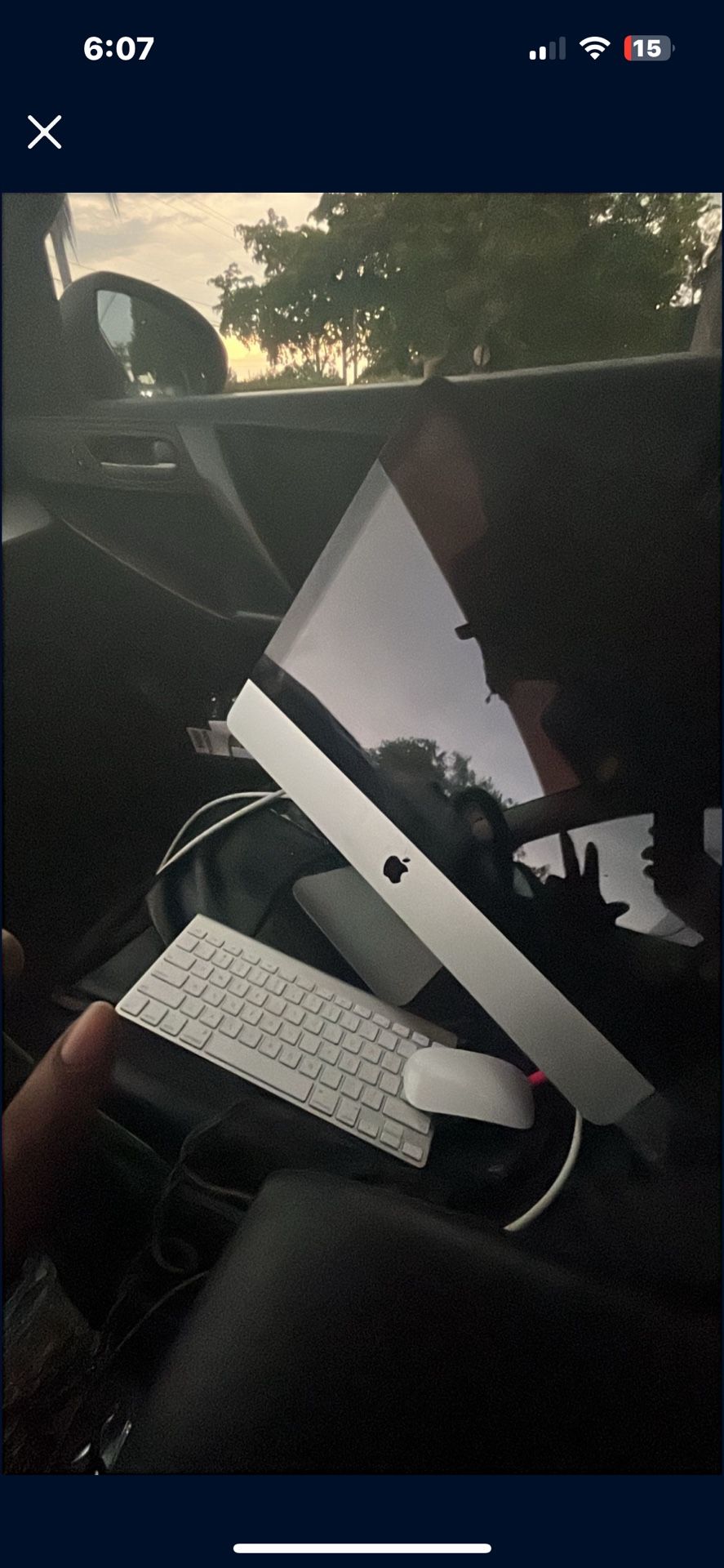 Mac Book Desk Top