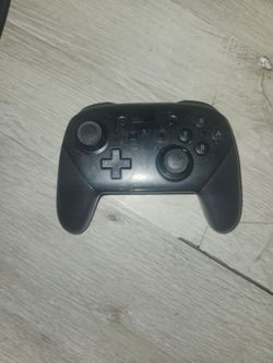 Nintendo switch controllers