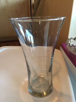 Glass vase