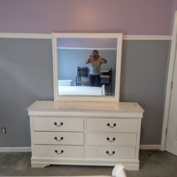 Free White Bedroom Set