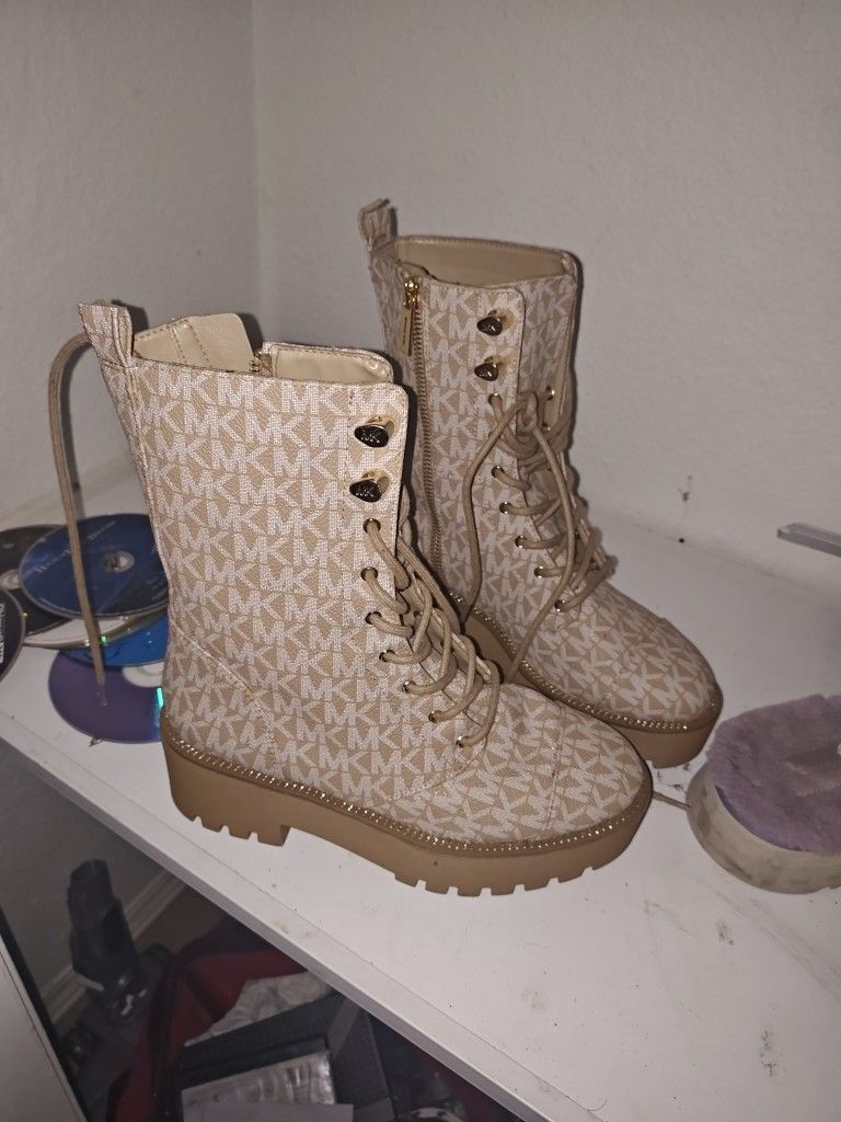 Michael Kors fashion boots