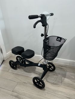 Knee Scooter with Basket