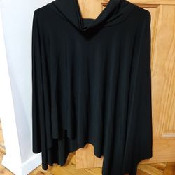 Pretty Black Skirt .... Great For Party And Dancing .... Size MEDIUM.
