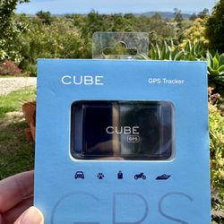 Cube GPS tracker